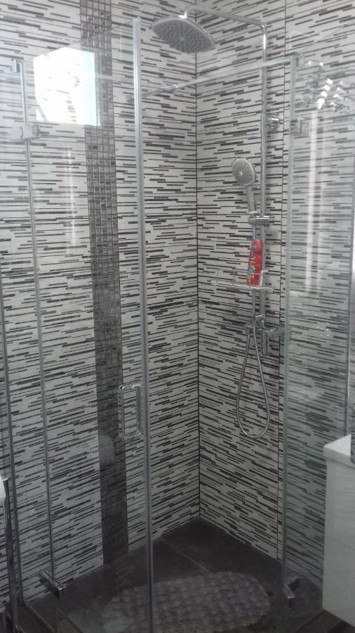 Holiday Home Nora**** Loznati Cres المظهر الخارجي الصورة